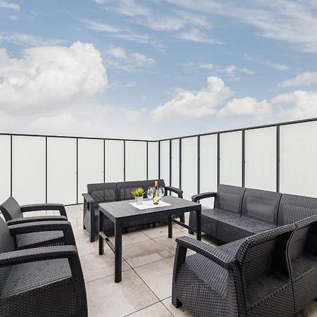 Ina Rent - Przystan Letnica Apartment กดัญสก์ ภายนอก รูปภาพ