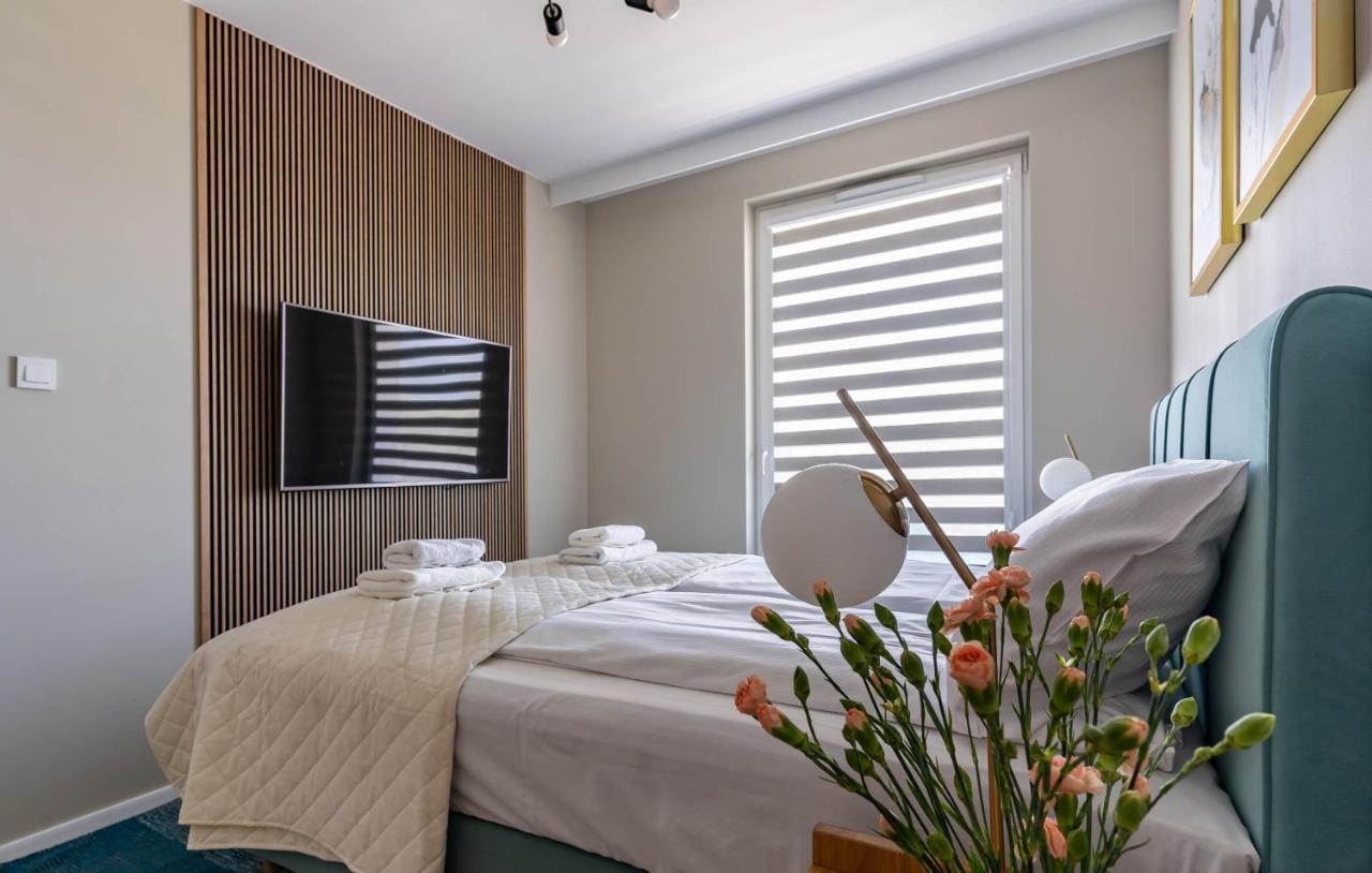Ina Rent - Przystan Letnica Apartment กดัญสก์ ภายนอก รูปภาพ